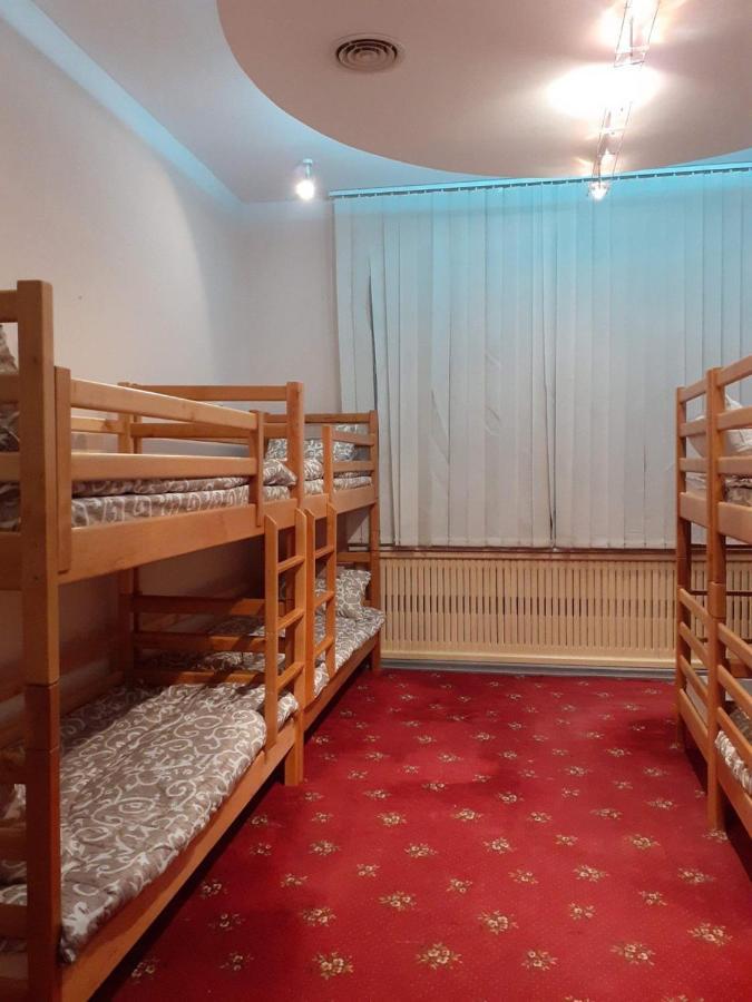 Hostel Uneed Sport Odessa Exterior foto