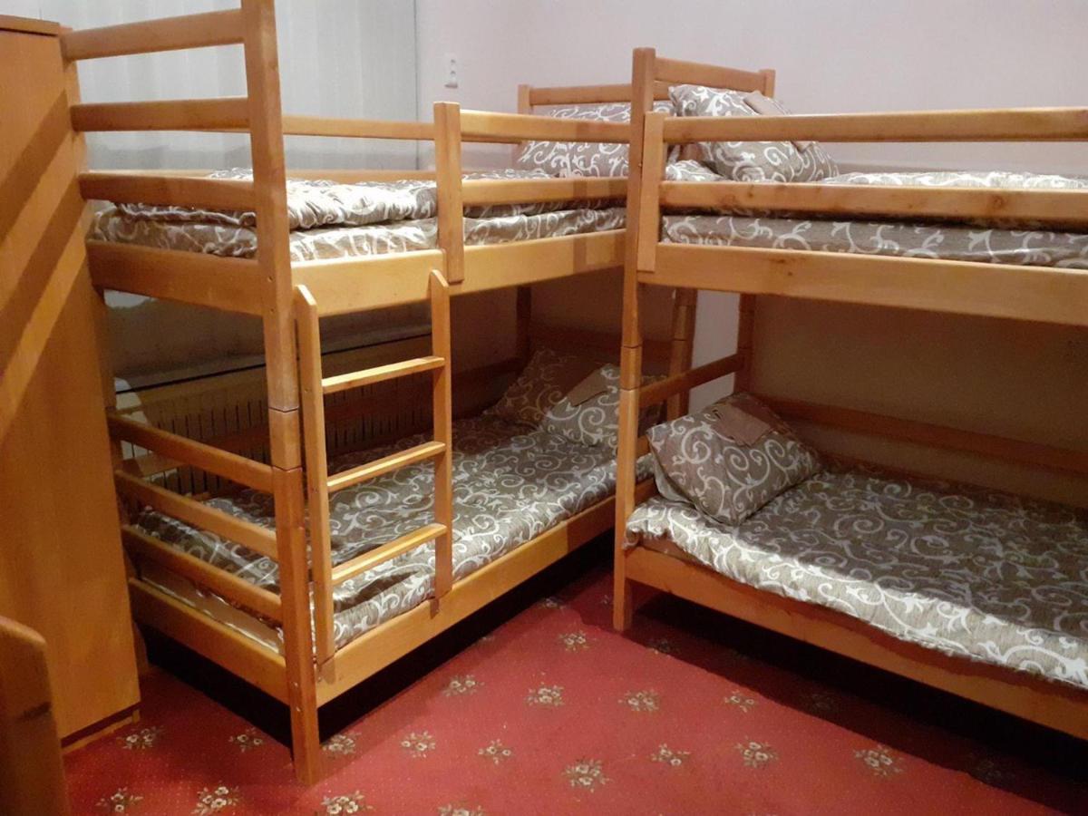 Hostel Uneed Sport Odessa Exterior foto