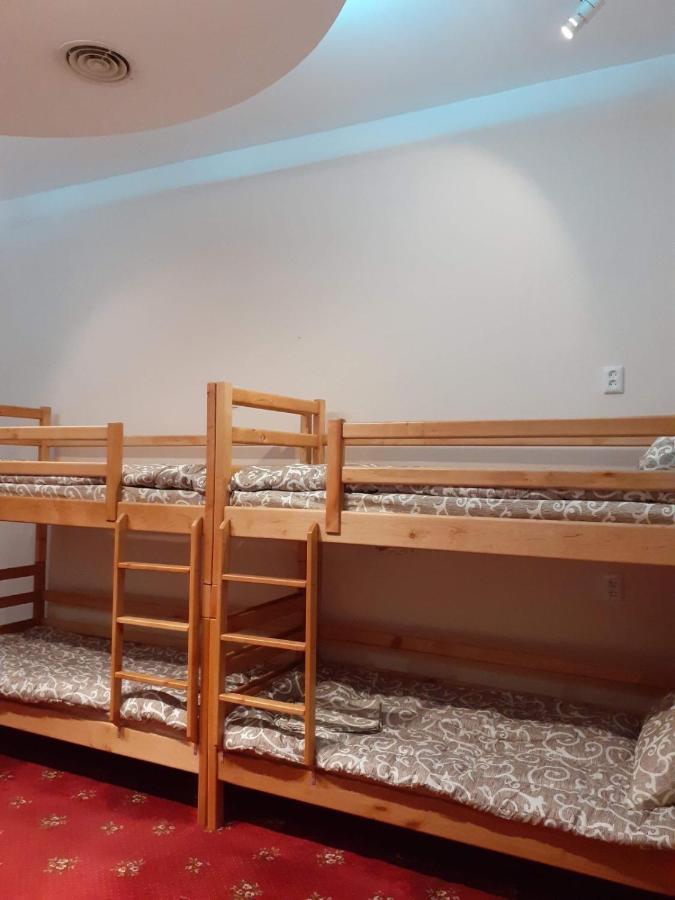 Hostel Uneed Sport Odessa Exterior foto
